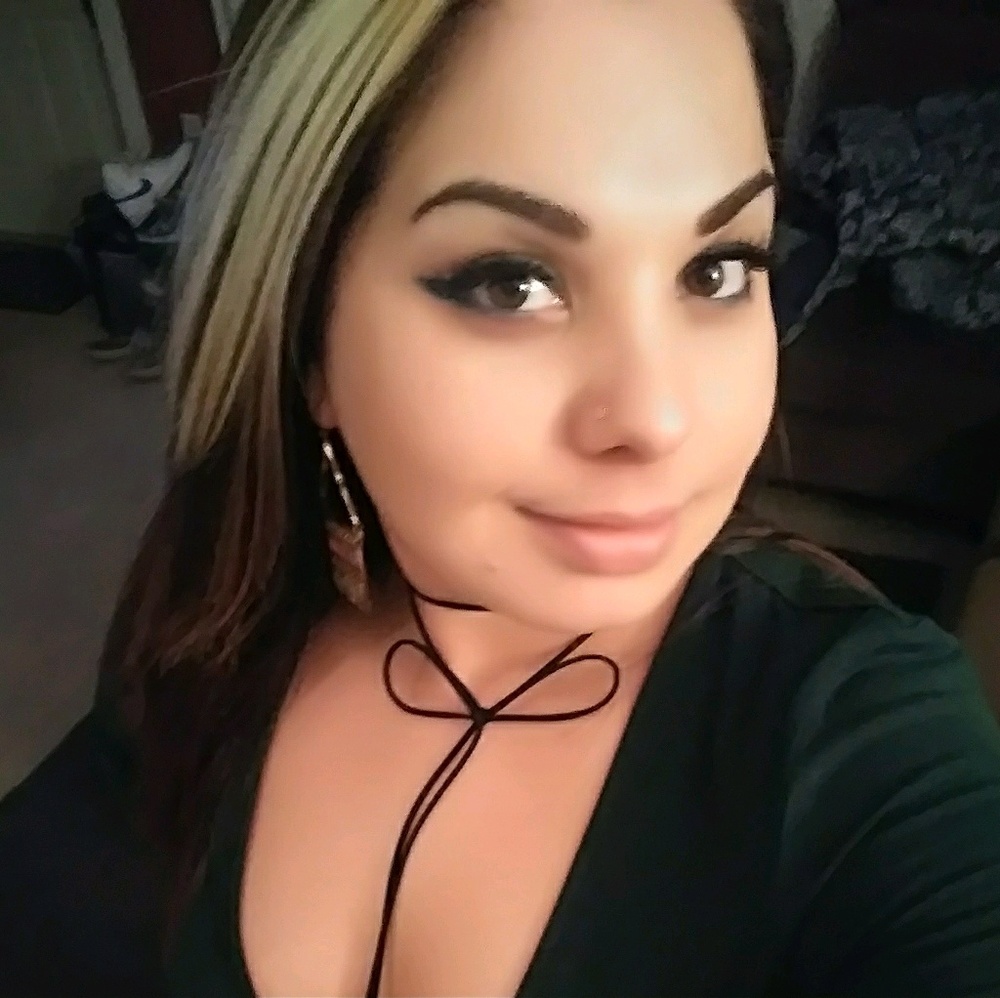 Meet your Posher, Cheri